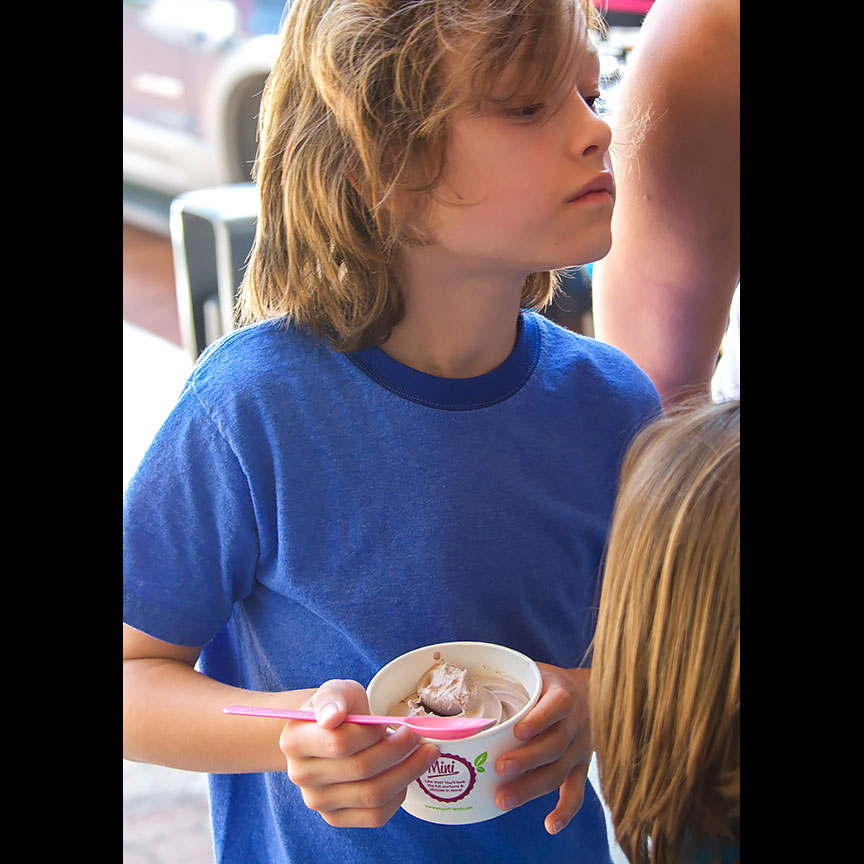 Our pals at Yogurtland came through once again with free frozen yogurt for our guests.